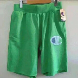 CHAMPION | Men's Green Reverse  Weave Heavyweight Cut-off Shorts
